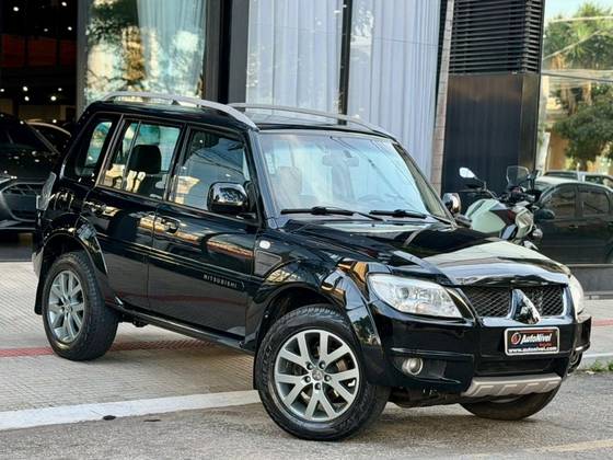 MITSUBISHI PAJERO TR4 2.0 4X2 16V 140CV FLEX 4P MANUAL MITSUBISHI PAJERO TR4 2.0 4X2 16V 140CV FLEX 4P MANUAL